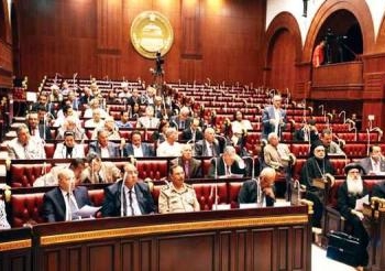 لجنة الخمسين تقر  المادة المتعلقة بحقوق العمال