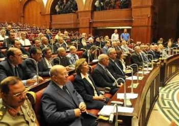 حسين عبد الرازق : لجنة الخمسين ترفع جلستها