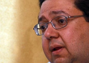 زياد بهاء الدين  يوقع الاتفاق الخاص بدعم المشروعات الزراعية