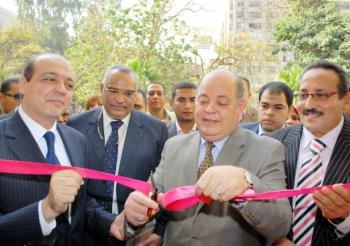 في افتتاح مكتبة القاهرة الكبري
