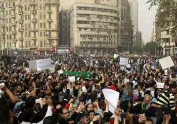 تمرد “قنا :فرض قانون التظاهر يعود بنا الى الوراء”