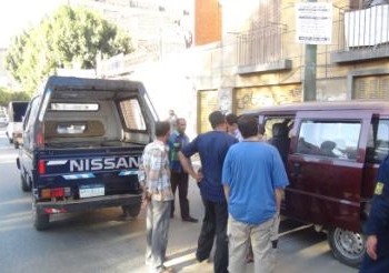 سيارة المفرقعات تجوب شوارع مدنية بني سويف