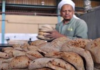 أمن المنيا يوافق علي أول طلب تظاهر لـ 1800 صاحب مخبز