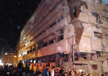 بحسب شهود عيان:حرق محلات لاولاد رجب وحرق سيارة سياحة لاخواني بالدقهلية