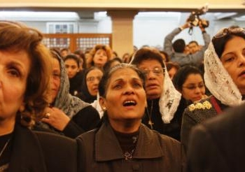 مصادرأمنية وكنسية بالمنيا: أعداد المصلون في رأس السنة فاقت كل التوقعات