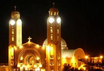 الكنيسة تضع نظاماً لقداس ليلة العيد