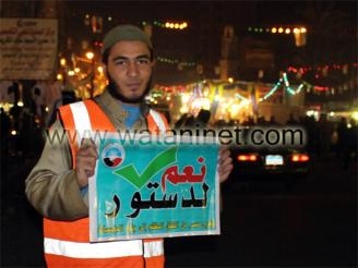 الإخوان في السويس تفشل في إنهاء وقفة حزب النور لدعم الدستور