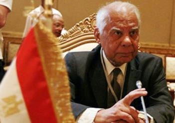 رئيس الوزراء يبحث مشروع المثلث الذهبي للثروة المعدنية في جنوب مصر