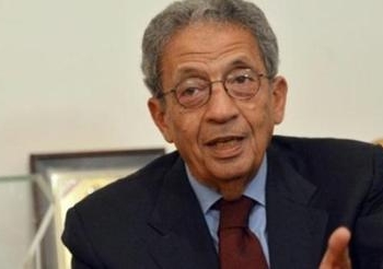 عمرو موسى:المراقبون الدوليون أشادوا بنزاهةإجراءات الاستفتاءعلى الدستور