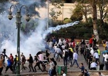 الاخوان يعلنون شعارهم فى25يناير”عيش حرية هنولع فى الداخلية”