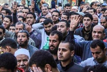 مسيرة ارهابية تتحرك من الطلابية