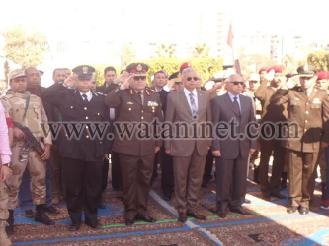 بالصور اهالى السويس يحتفلون بذكرى 25 يناير بالزغاريد