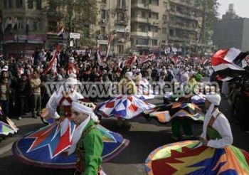 بالصور:قصور الثقافة شاركت بأفراح الثورة فى قلب الميدان