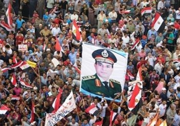 حركة “الصعيد يريد السيسى رئيس”تجمع 25 الف توقيع