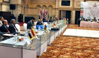 منح اسم الرئيس الراحل ياسر عرفات والمشير السيسى الوسام الشرفى