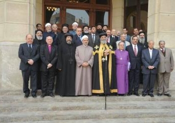 البابا تواضروس يستقبل شيخ الازهر و يعقدان لقاء لبيت العائلة