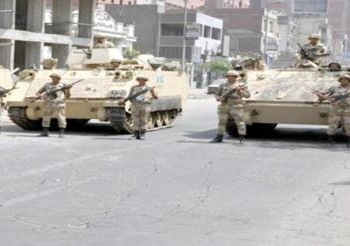 انتشار كبير للقوات الخاصة والصاعقة أمام الكنائس ببني سويف
