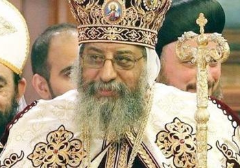 غدا رسامة ثلاث أباء كاهنة جدد علي كنائس الأسكندريةبيد قداسة البابا