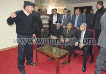بالصور وزير الداخلية أثناء جولته المفاجئة للسويس