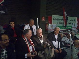 وفد مصرى يسلم السفير الليبى بالنمسا مذكرة احتجاج ضد قتل الأقباط