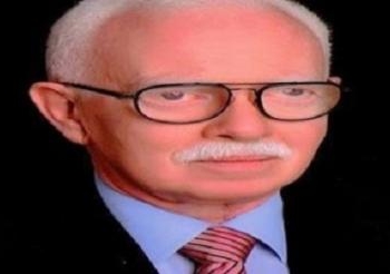 رئيس محكمة أمن الدولة السابق يشيد بقرار عودة الحرس الجامعى