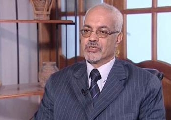 كمال زاخر في أولى لقاءات (كيف نختار الرئيس )بمجمع إعلام السويس