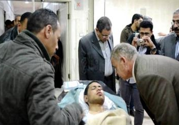 بالصور محافظ السويس : توفير فصائل الدم والعناية الكاملة