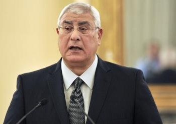 الرئيس عدلي منصور: مصر تحتاج رئيس منتخب في أسرع وقت