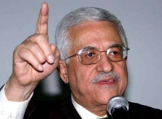 عباس يطالب بوقف “التصعيد العسكري الاسرائيلي” في غزة