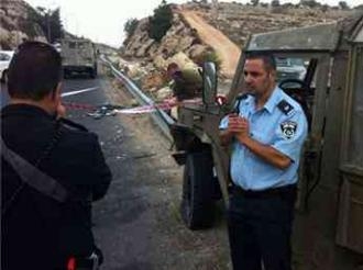اصابة 5 جنود اسرائيليين دهسا من سائق سيارة فلسطيني