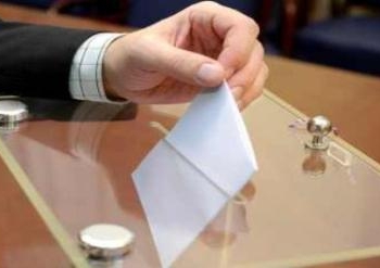 اليوم التصويت في الانتخابات التشريعية المبكرة في صربيا