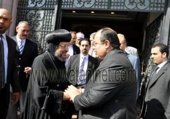قيادات القليوبية تهنئ أقباطها بعيد القيامة المجيد فى بنها وشبرا الخيمة