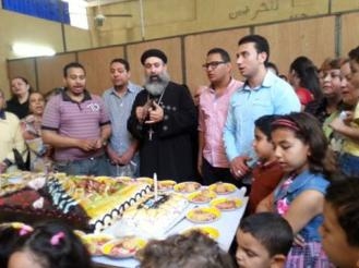 احتفال خدام السويس بعيد ميلاد العذراء مريم