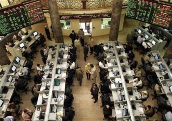 بالرغم من فوز “السيسى” تسريبات ضريبة ال10% تكبد البورصة خسائر
