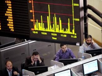 البورصة تربح 2.2 مليار جنيه وسط تأرجح مؤشراتها