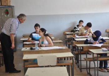 توزيع درجات أسئلة التميز فى “الإنجليزية ” يُثير تخوفاً