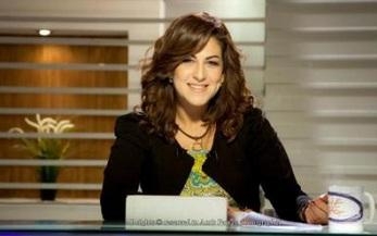 عندما لبس الأقزام ..أقداما خشبية ..