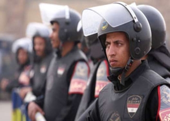 للمرة الثانية خلال أيام في سمالوط:الأمن يتحفظ علي منزل بسبب شائعة تحويله لكنيسة بالمنيا