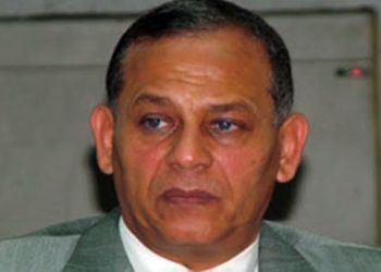 السادات: تشكيل لجنة تقييم لأنشطة التحالف الوفد المصرى والتيار الديمقراطى