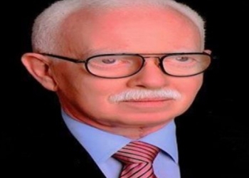 رئيس محكمة أمن الدولة الأسبق : مبارك وصل من السن ما يعفيه قانوناً ويعطيه حكم البراءة فى محاكمة القرن