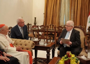 مبعوث بابا الفاتيكان بالعراق يجتمع بالرئيس العراقي