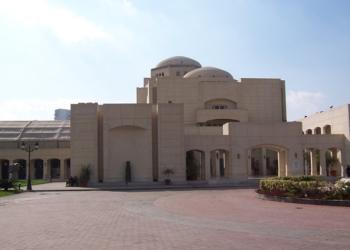 حيطان غدا بدار الاوبرا