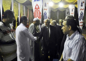 محافظ كرالشيخ يقدم واجب العزاء في ضحية أحداث مدرعة رفح