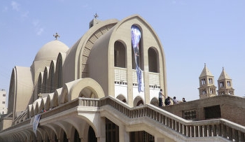 تأجيل يوم الصلاة من أجل مصر إلى نوفمبر القادم
