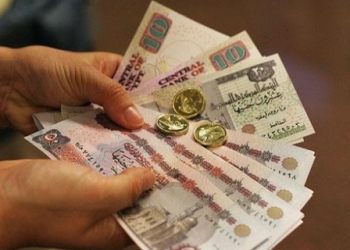 تصاعد أزمة المعلمين بقنا ومطالب بتدخل وزارة التعليم لصرف مكافاة الامتحانات