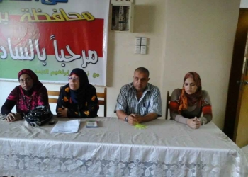 حي الضواحي يقيم ندوة صحية عن أنفلونزا الطيور 
