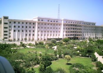 رئيس جامعة بني سويف : كاميرات مراقبة لمراقبة الحرم الجامعي