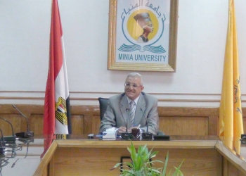 رئيس جامعة المنيا يكشف : الطلاب المفصولين بينهم فتاتين وثبتت مشاركتهم في الشغب  وجارى التحقيق مع طلاب أحداث عنف الأحد
