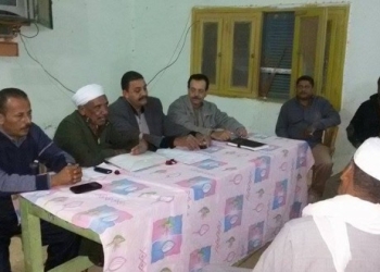 عمومية الفلاحين بالوادى الجديد تسحب الثقة من النقيب