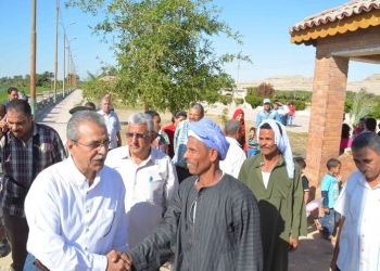 جولة نيلية لبحث تطوير المراسي النهرية بالمنيا
